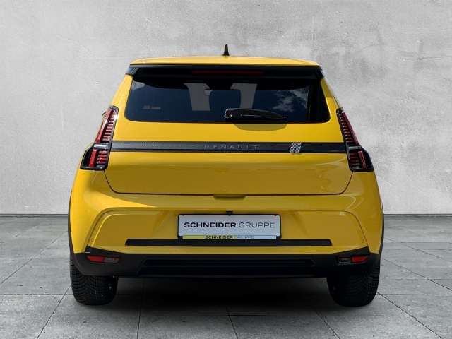 Fahrzeugbild eines Renault 5 E-TECH