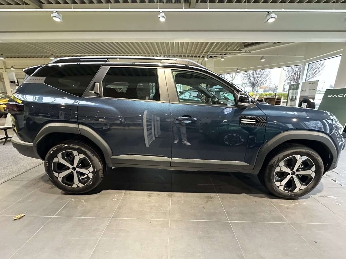 Fahrzeugbild eines Dacia Bigster