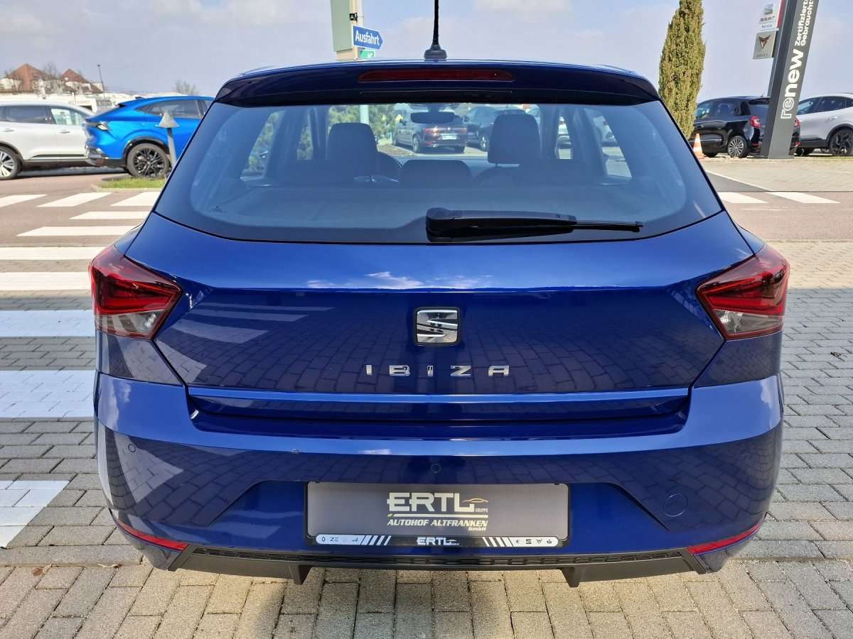 Fahrzeugbild eines SEAT Ibiza