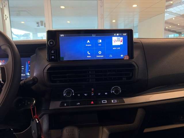 Fahrzeugbild eines Opel Vivaro