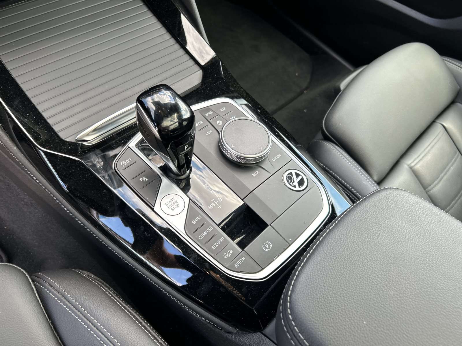 Fahrzeugbild eines BMW X4