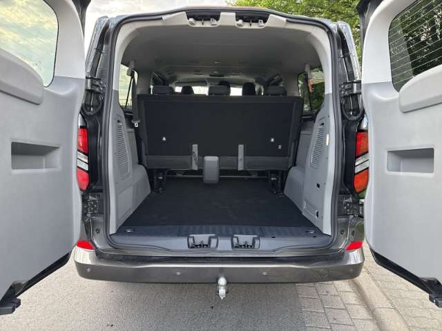 Fahrzeugbild eines Ford Transit Custom