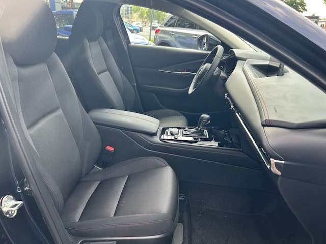 Fahrzeugbild eines Mazda CX-30