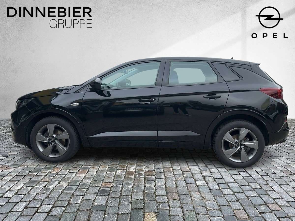 Fahrzeugbild eines Opel Grandland X