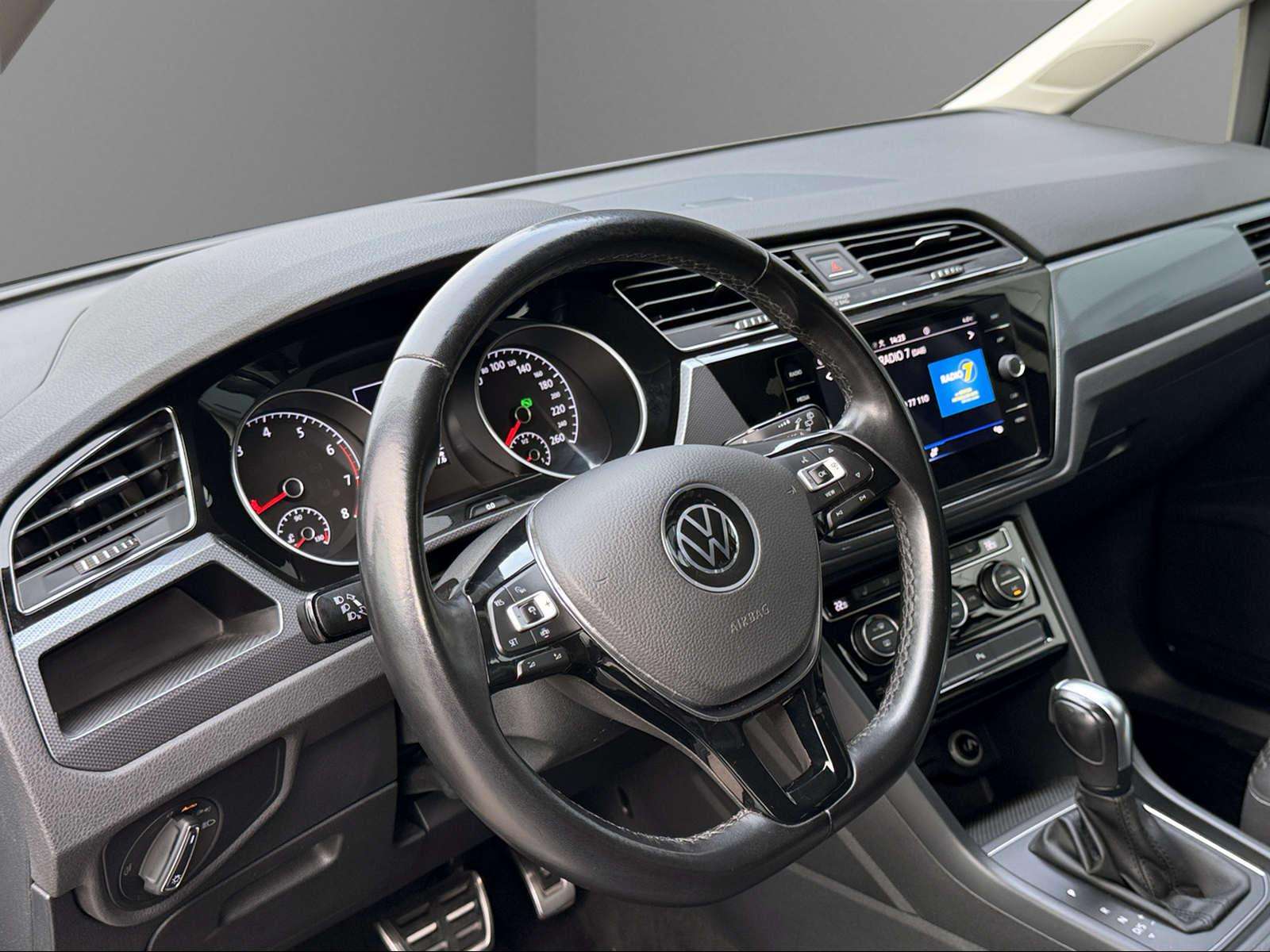 Fahrzeugbild eines Volkswagen Touran