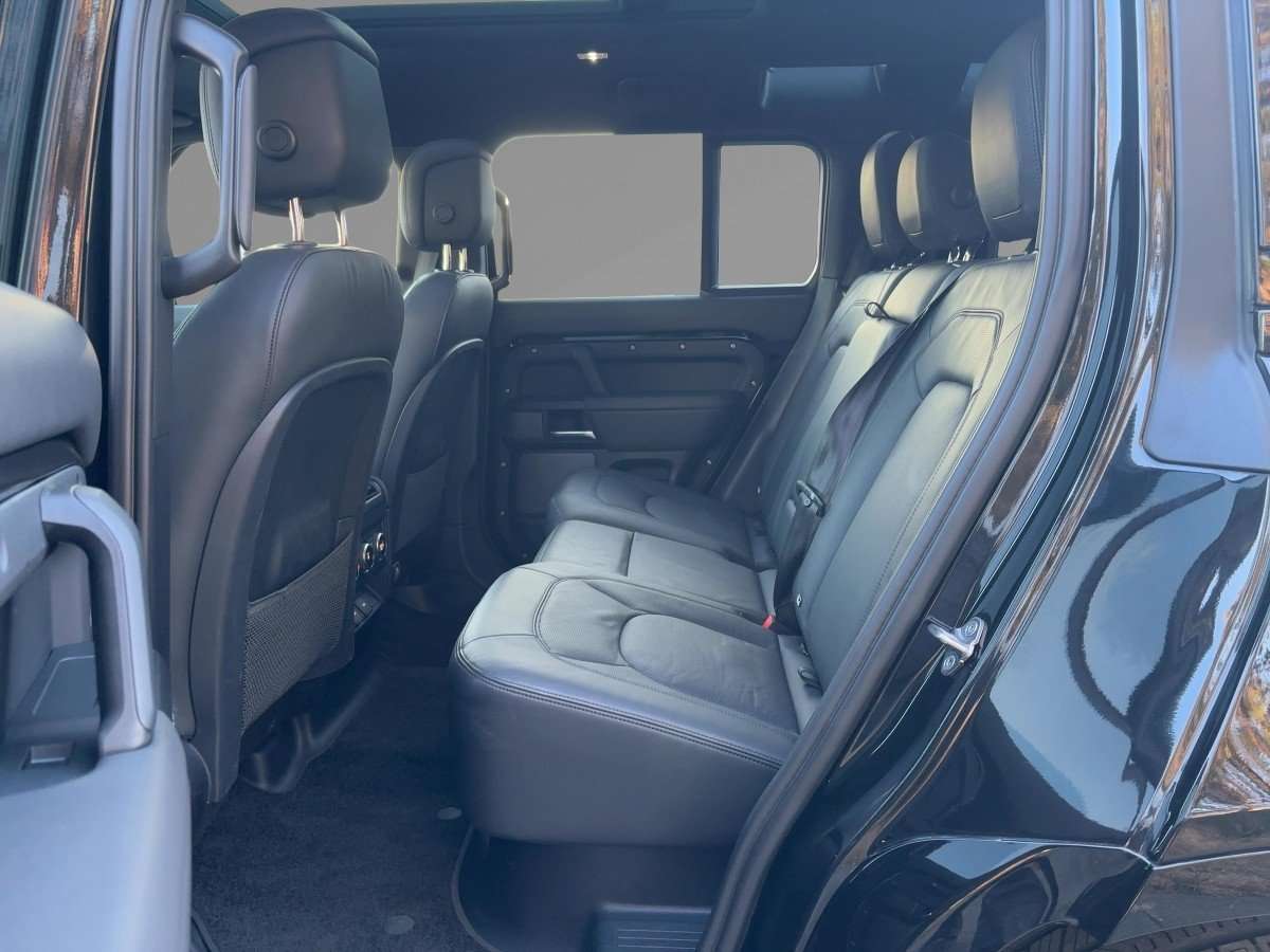 Fahrzeugbild eines Land Rover Defender