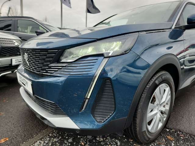 Fahrzeugbild eines Peugeot 3008