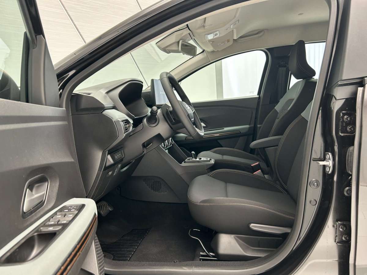 Fahrzeugbild eines Dacia Sandero