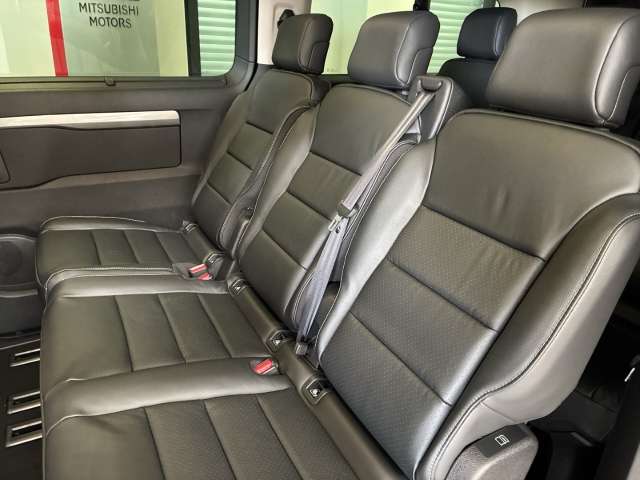Fahrzeugbild eines Opel Zafira Life