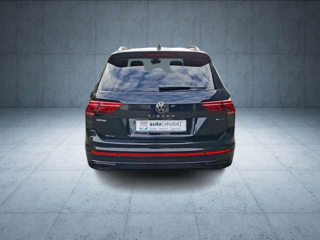 Fahrzeugbild eines Volkswagen Tiguan Allspace