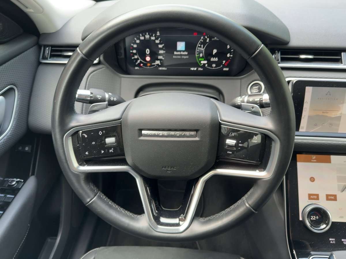 Fahrzeugbild eines Land Rover Range Rover Velar