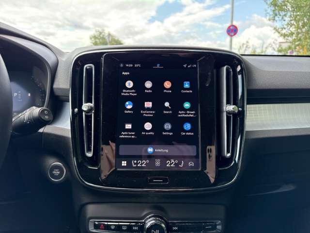 Fahrzeugbild eines Volvo XC40