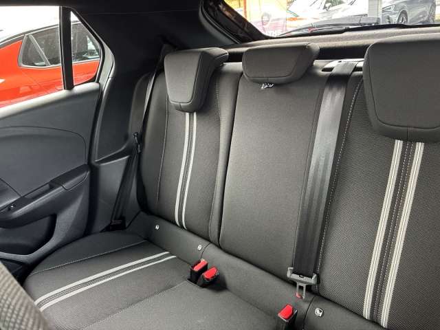 Fahrzeugbild eines Opel Corsa