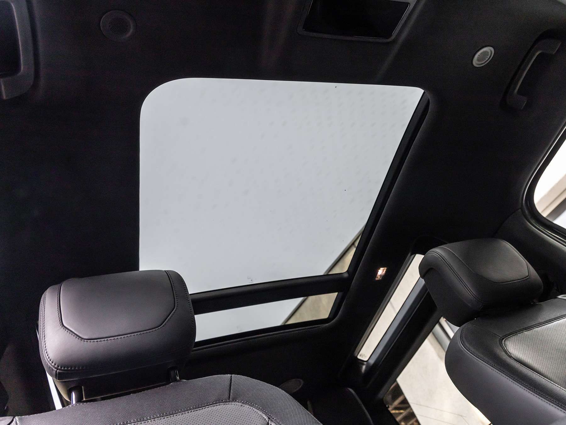 Fahrzeugbild eines Land Rover Defender