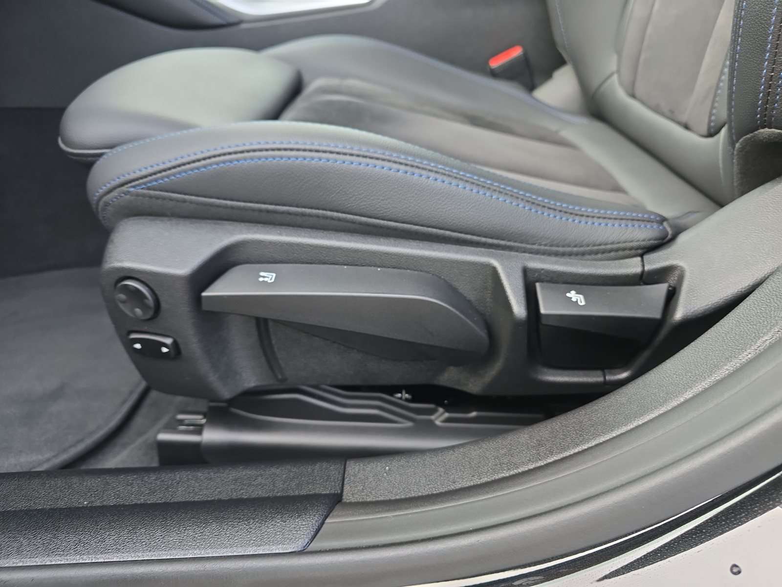 Fahrzeugbild eines BMW 4er-Reihe