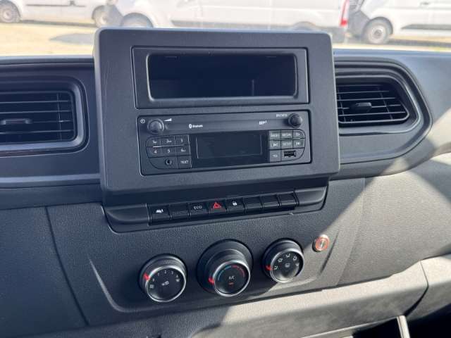 Fahrzeugbild eines Renault Master