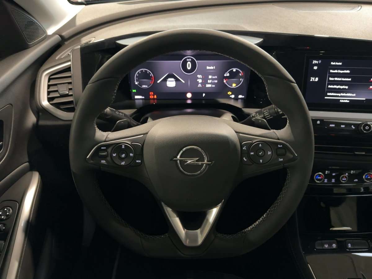 Fahrzeugbild eines Opel Grandland X