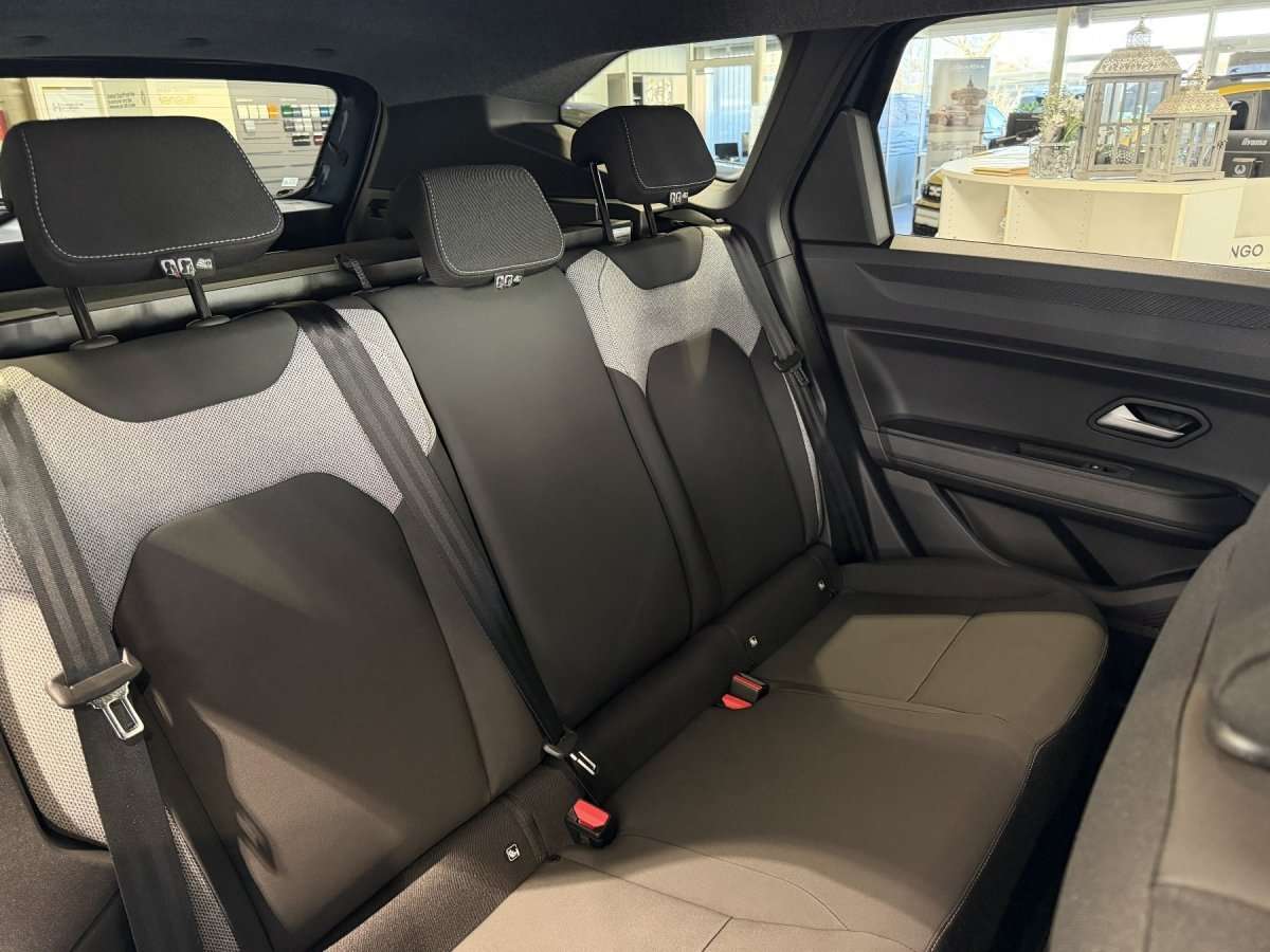 Fahrzeugbild eines Dacia Bigster