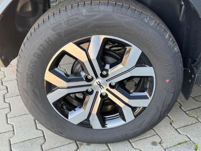 Fahrzeugbild eines Dacia Duster