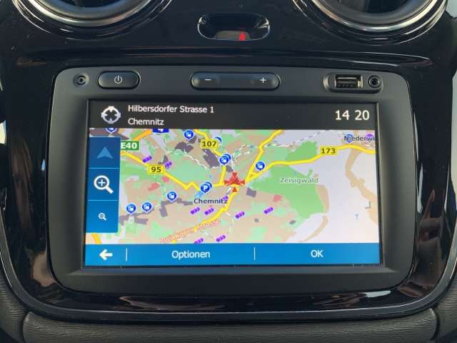 Fahrzeugbild eines Dacia Lodgy