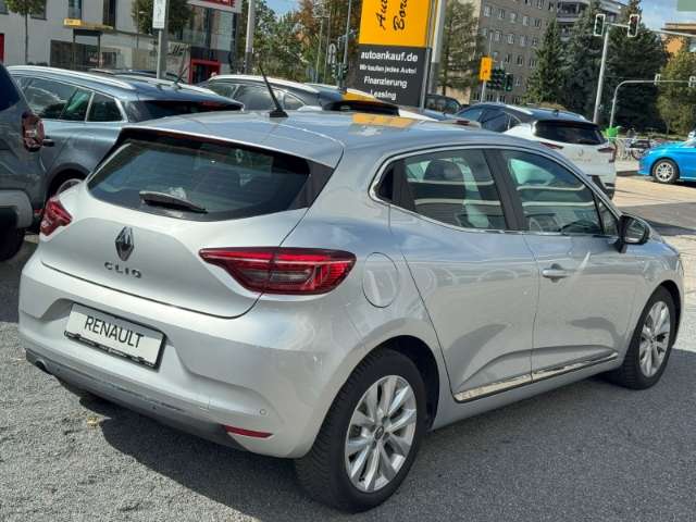 Fahrzeugbild eines Renault Clio