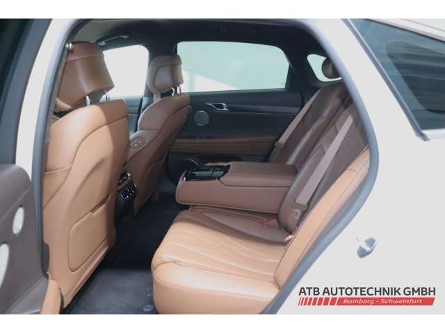 Fahrzeugbild eines Genesis G80