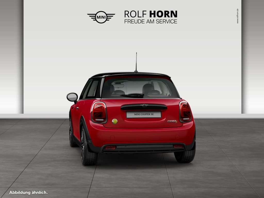 Fahrzeugbild eines MINI COOPER SE