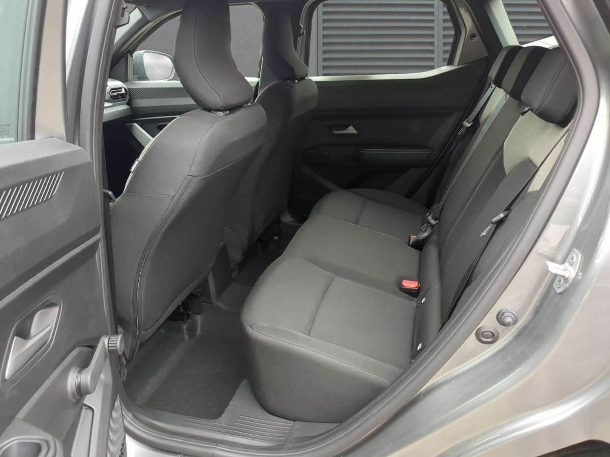 Fahrzeugbild eines Dacia Duster