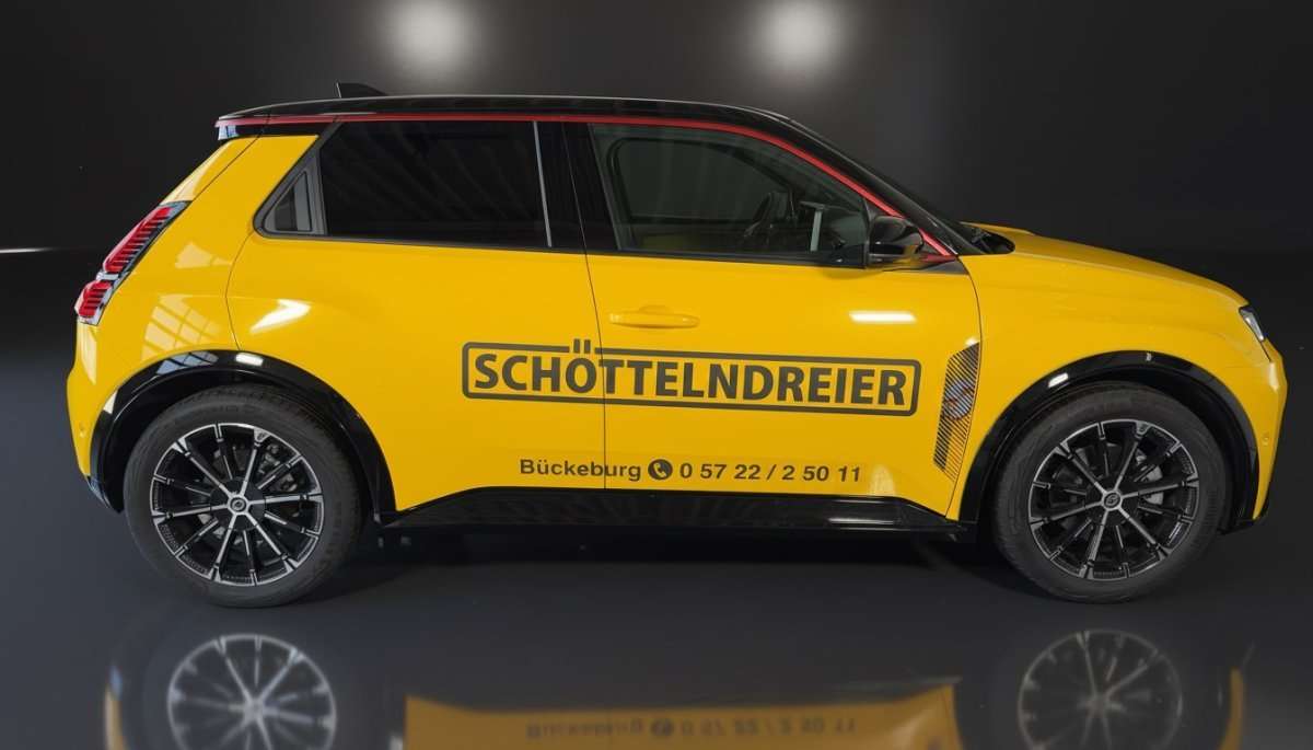 Fahrzeugbild eines Renault 5 E-TECH