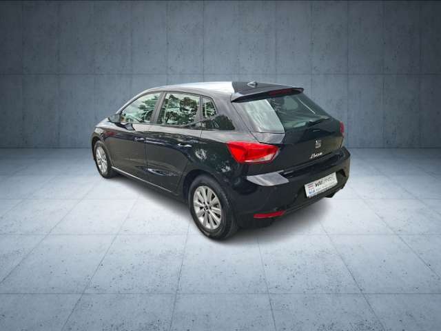 Fahrzeugbild eines SEAT Ibiza