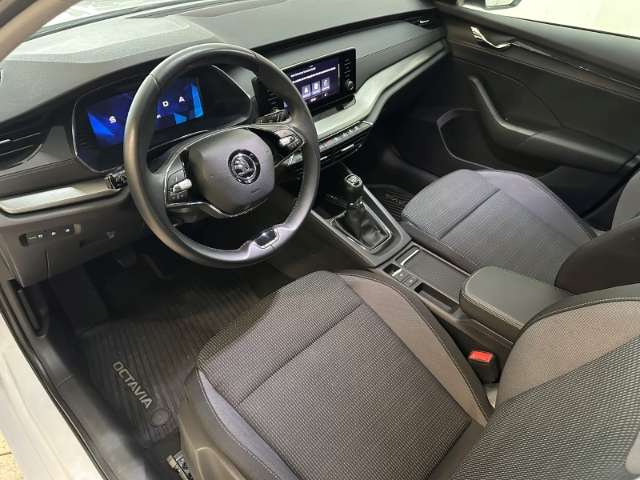 Fahrzeugbild eines Skoda Octavia