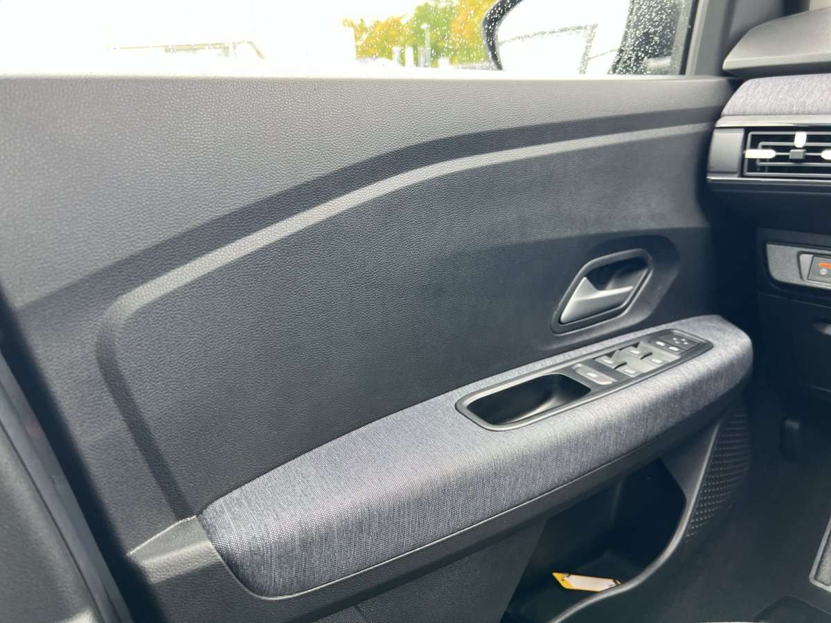 Fahrzeugbild eines Dacia Sandero