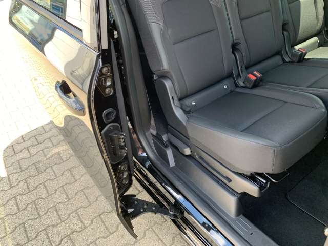 Fahrzeugbild eines Renault Kangoo