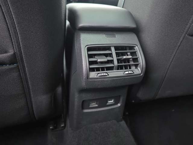 Fahrzeugbild eines Citroën C4