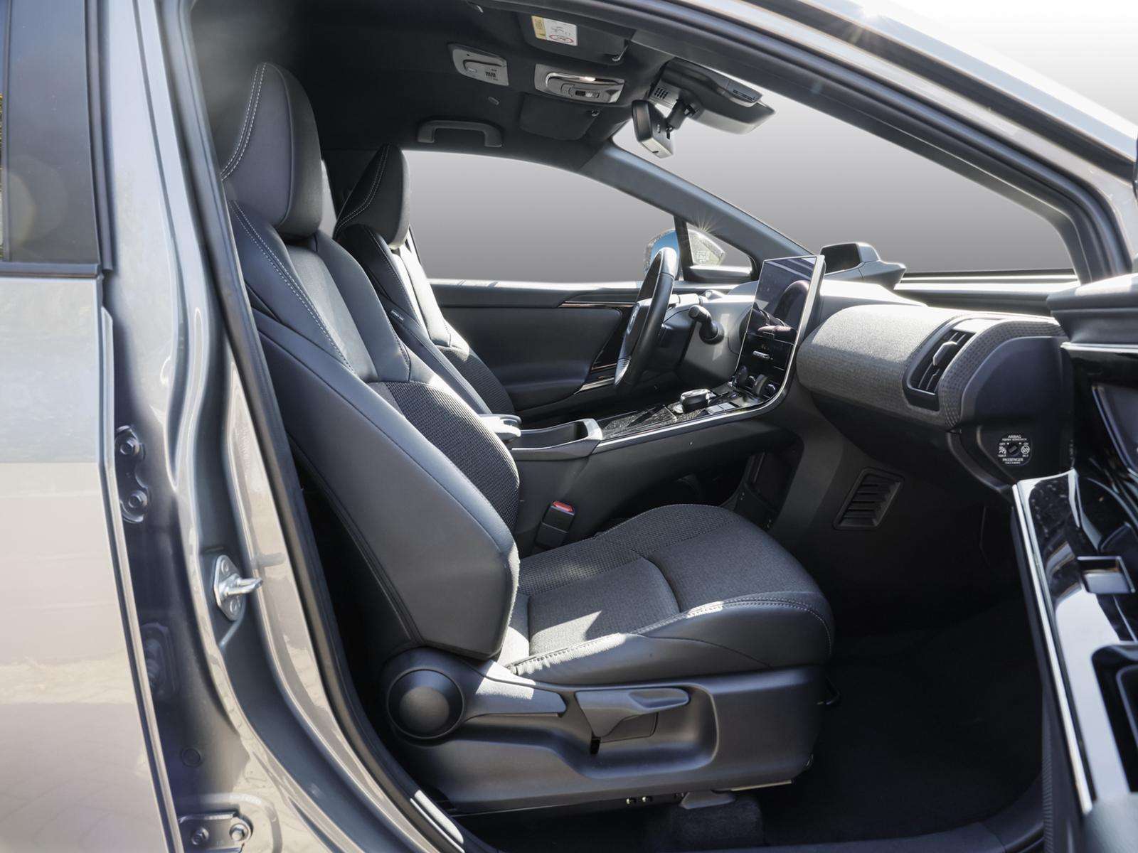 Fahrzeugbild eines Toyota bZ4X