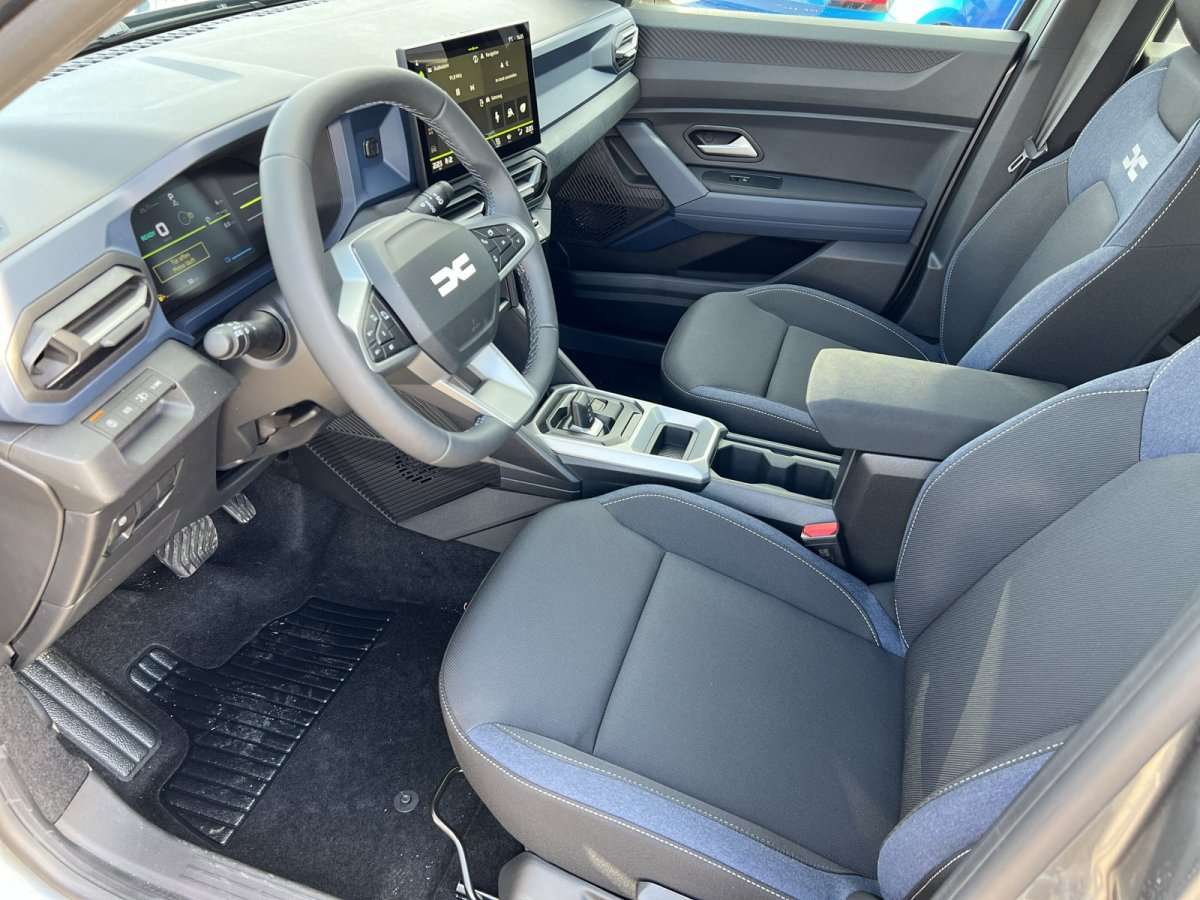 Fahrzeugbild eines Dacia Bigster