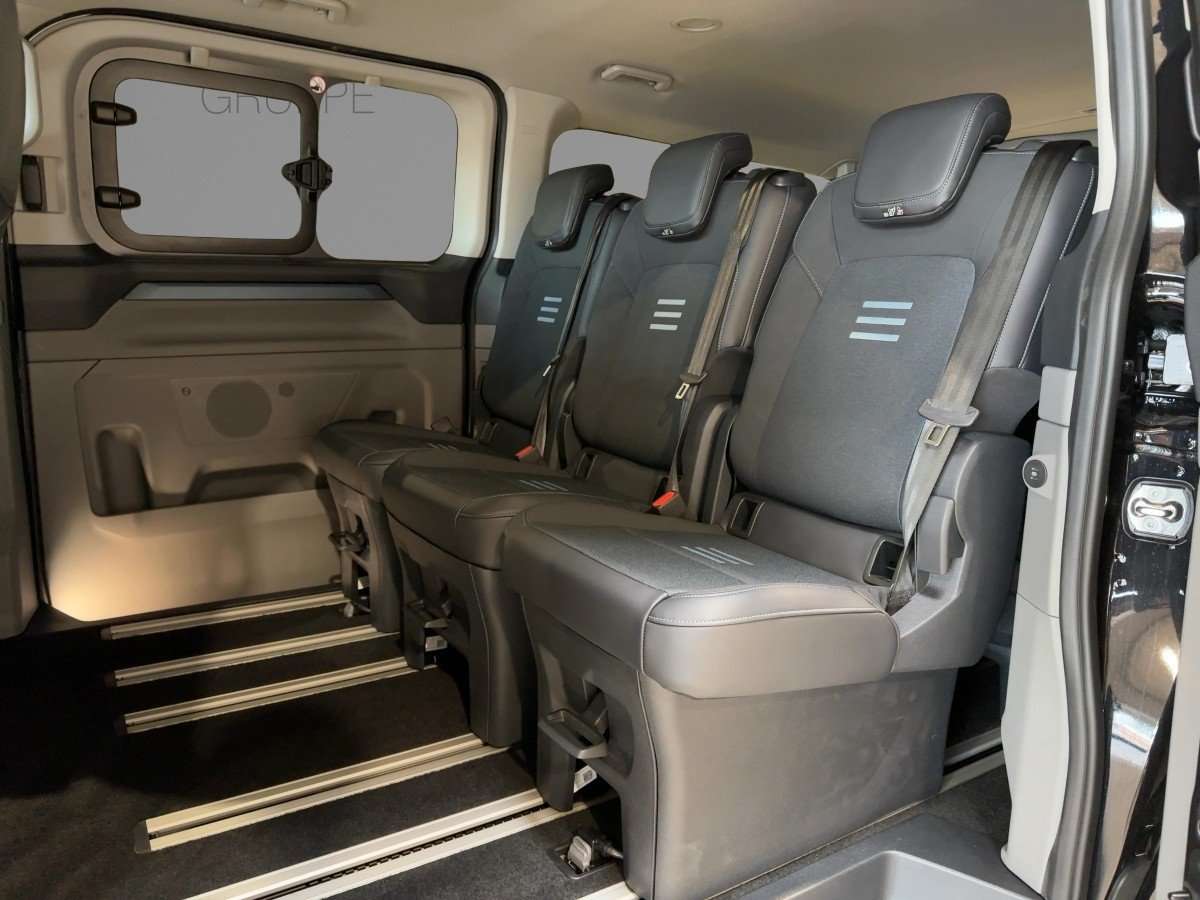 Fahrzeugbild eines Ford Tourneo Custom