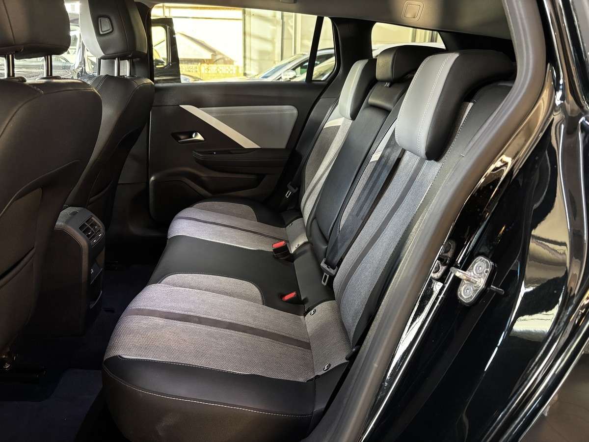 Fahrzeugbild eines Opel Astra