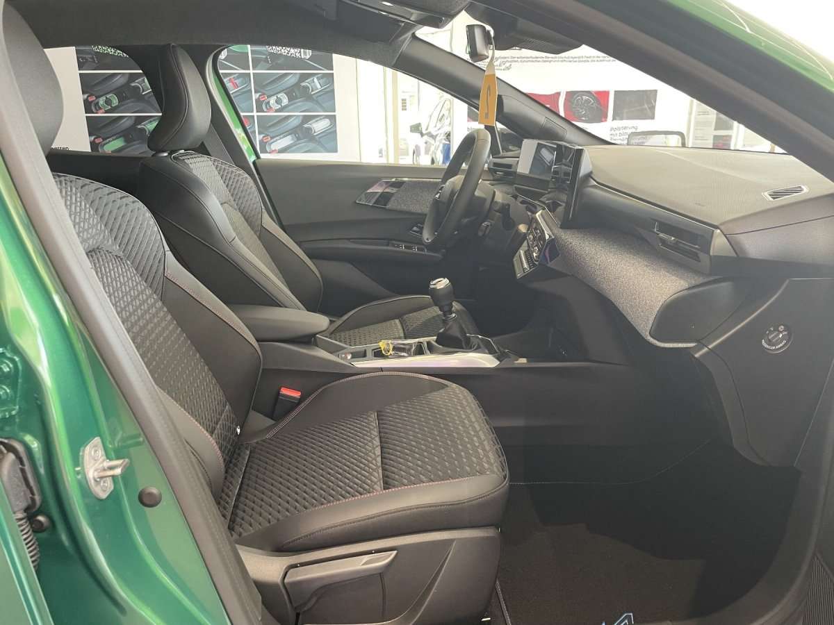 Fahrzeugbild eines Renault Clio