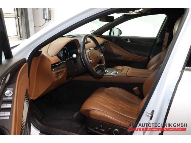Fahrzeugbild eines Genesis G80