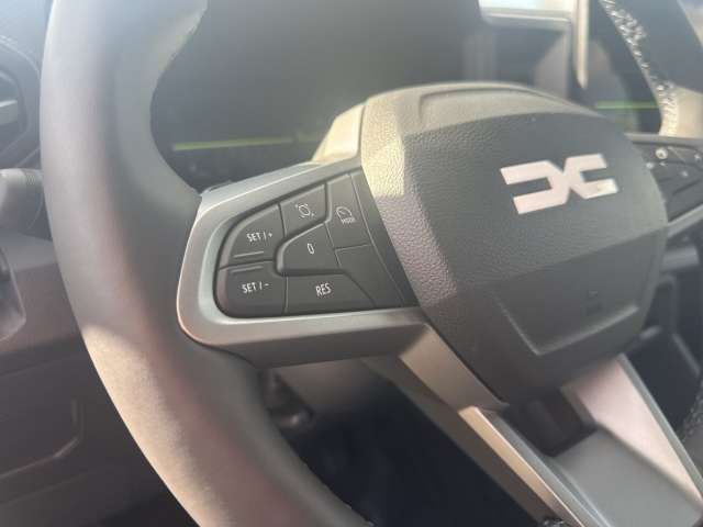 Fahrzeugbild eines Dacia Duster