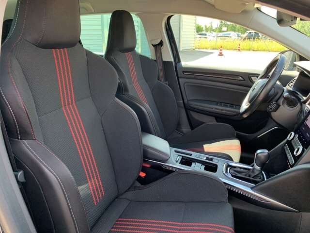 Fahrzeugbild eines Renault Megane E-TECH