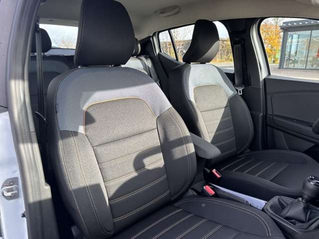 Fahrzeugbild eines Dacia Sandero