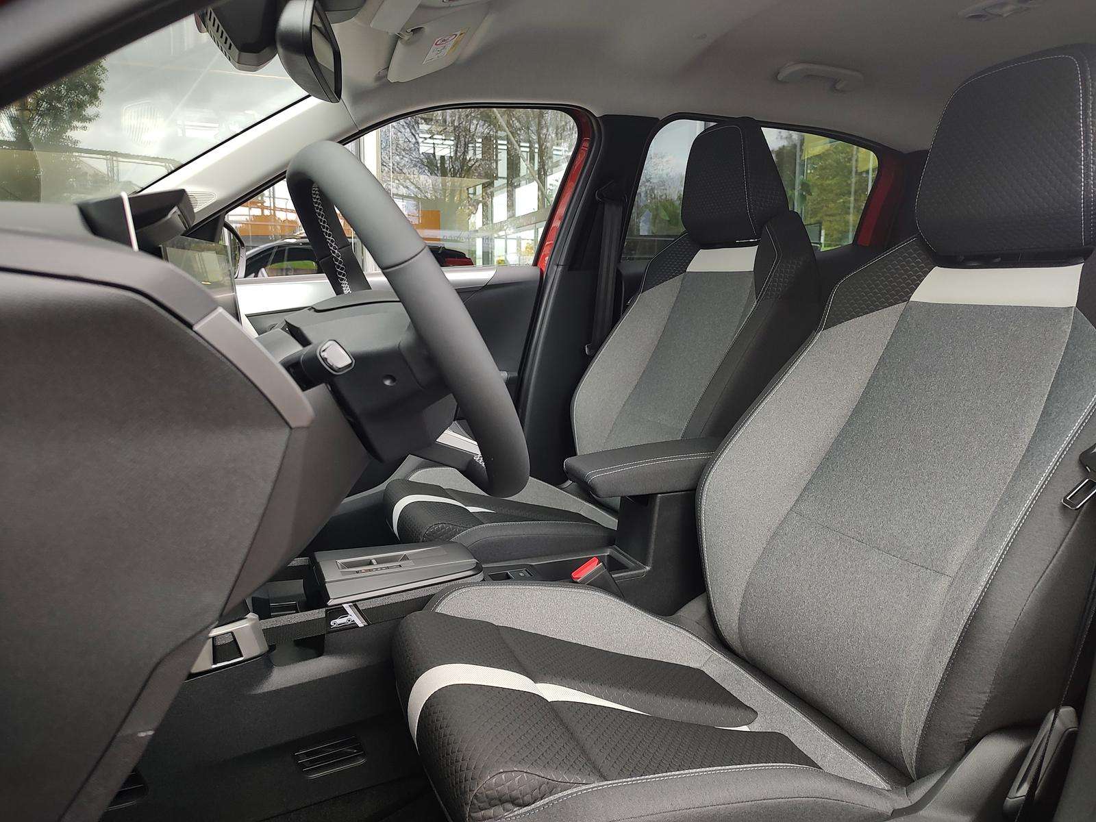 Fahrzeugbild eines Opel Frontera