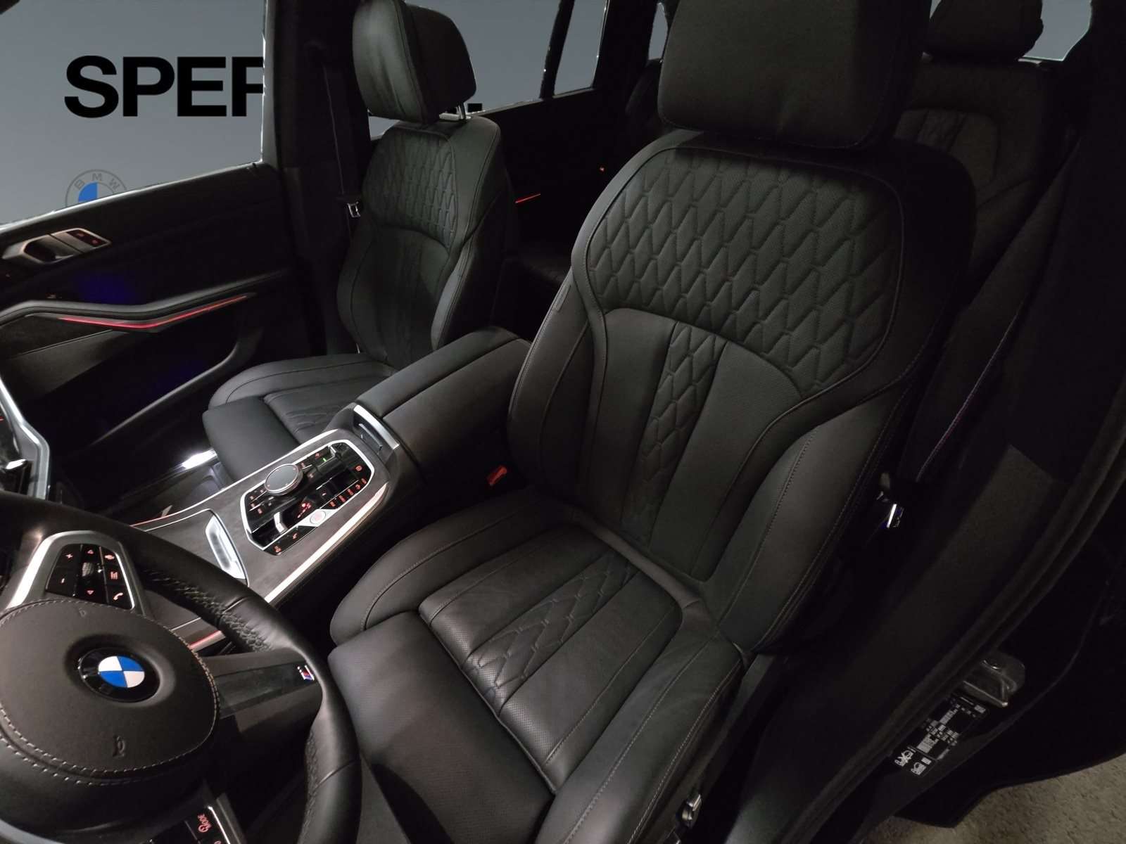 Fahrzeugbild eines BMW X7