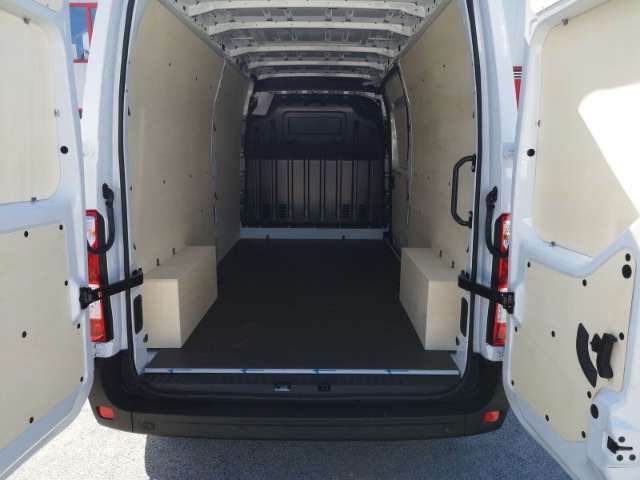 Fahrzeugbild eines Renault Master