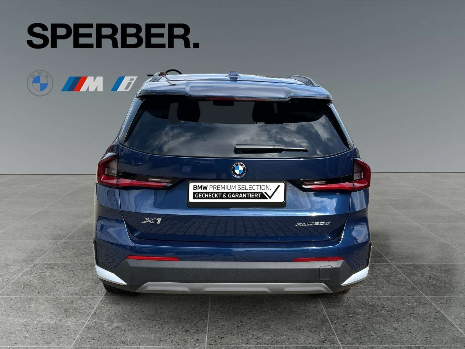 Fahrzeugbild eines BMW X1