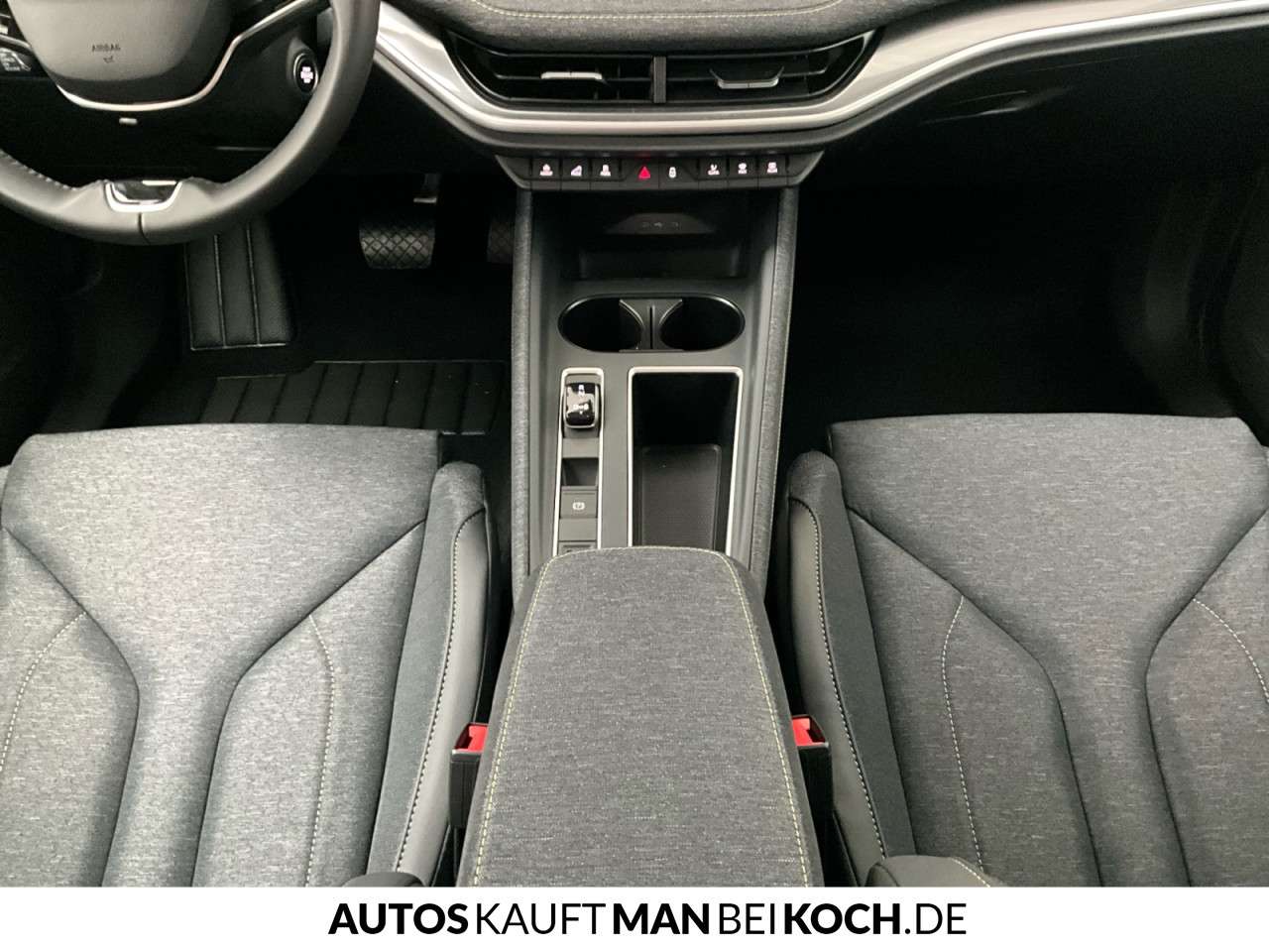 Fahrzeugbild eines Skoda ELROQ