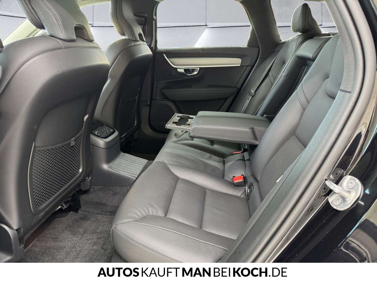 Fahrzeugbild eines Volvo V90