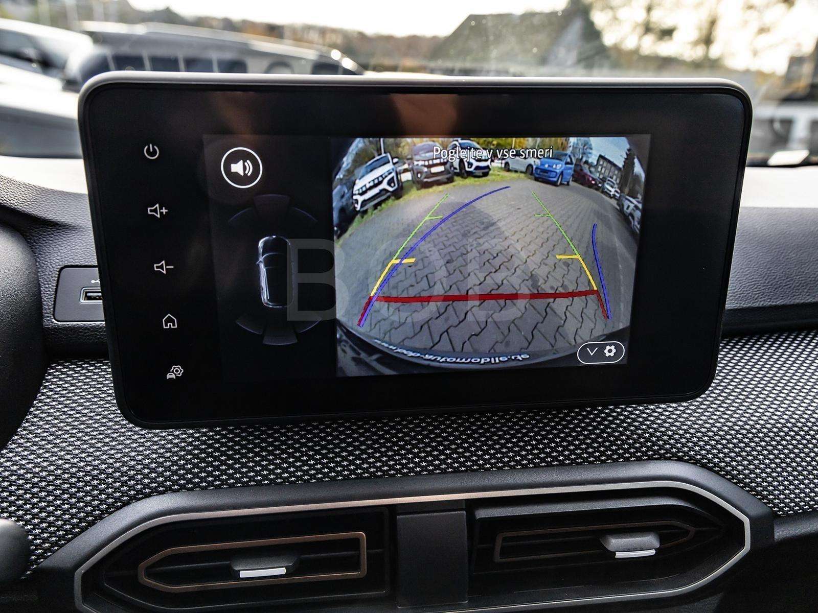 Fahrzeugbild eines Dacia Sandero